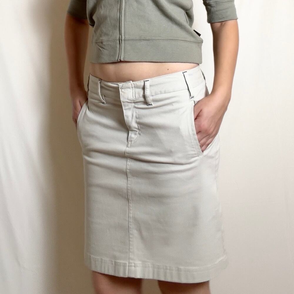 Beige Cotton midi skirt with pockets